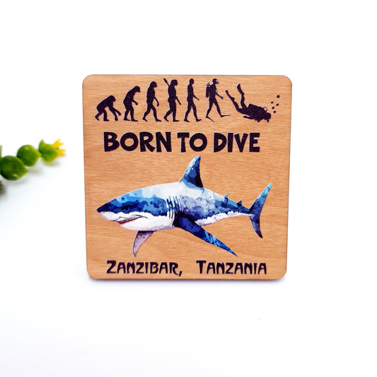 Born to Dive Wooden Fridge Dive Magnet