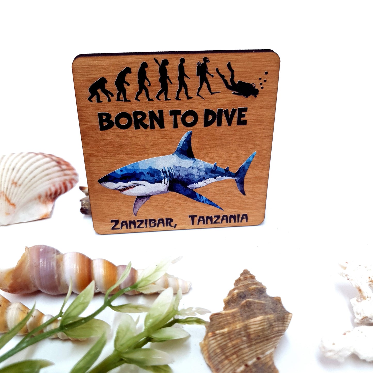 Born to Dive Wooden Fridge Dive Magnet