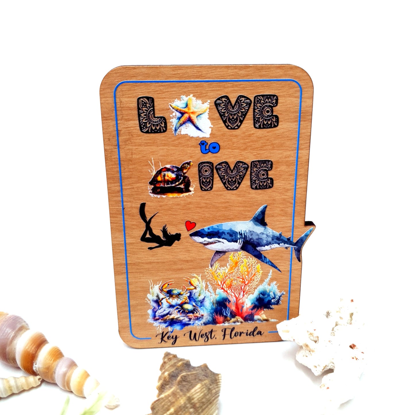 Love to Dive Wooden Fridge Magnet